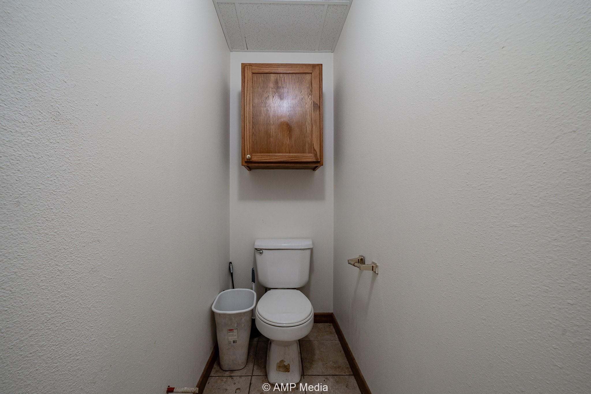 main property photo 11