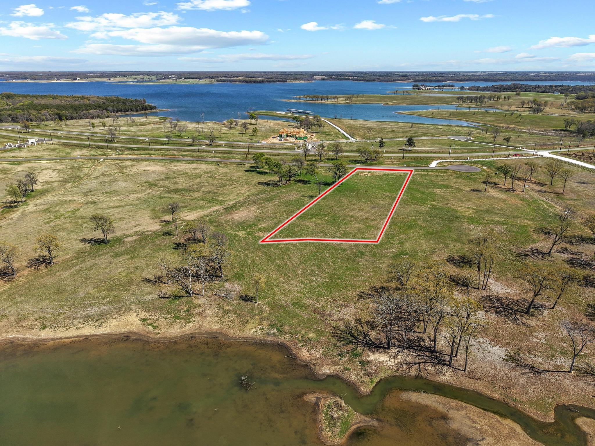 main property photo 25