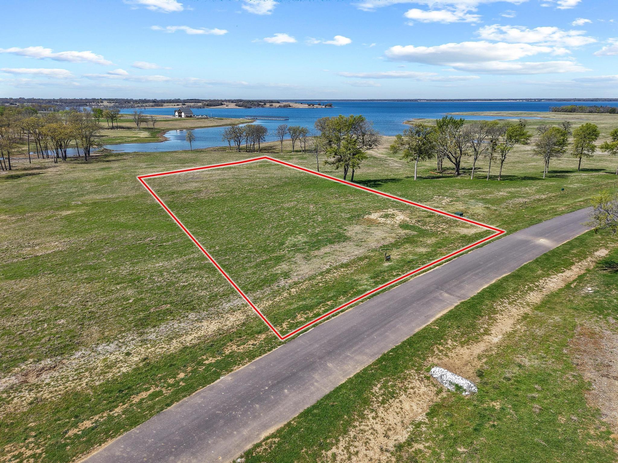 main property photo 3