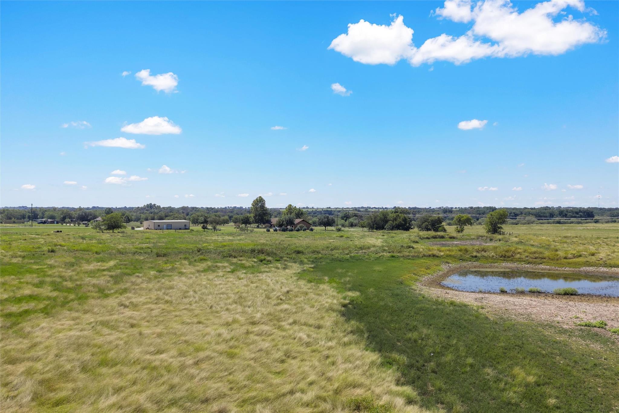 main property photo 10