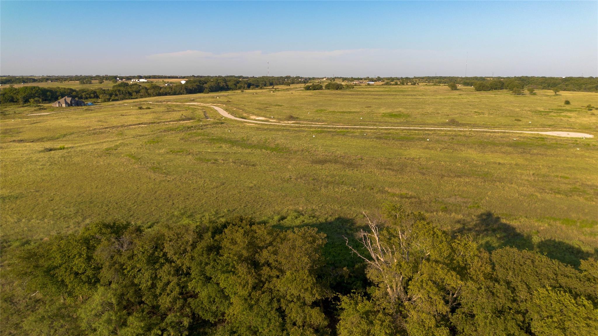 main property photo 12