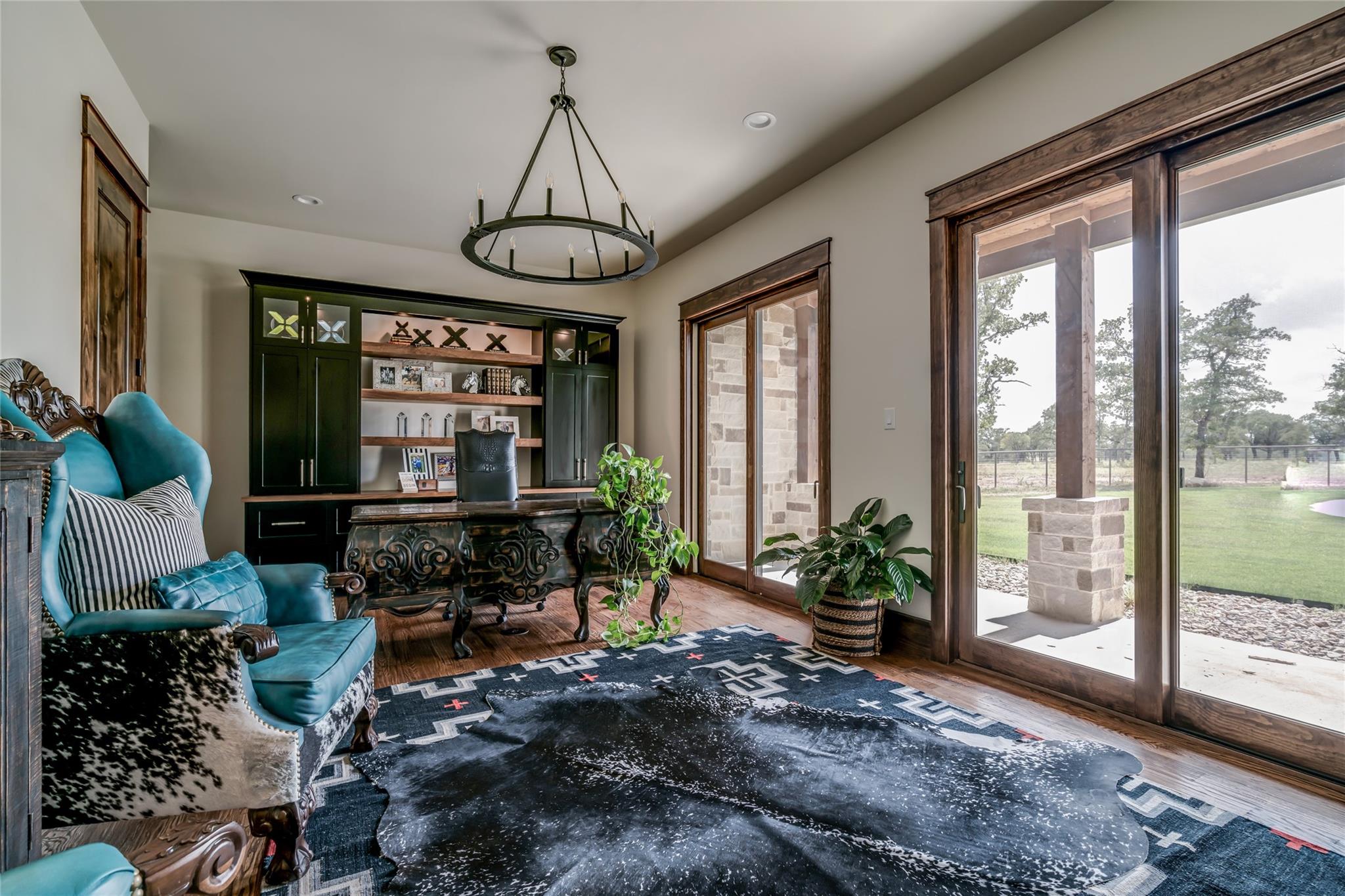 main property photo 25