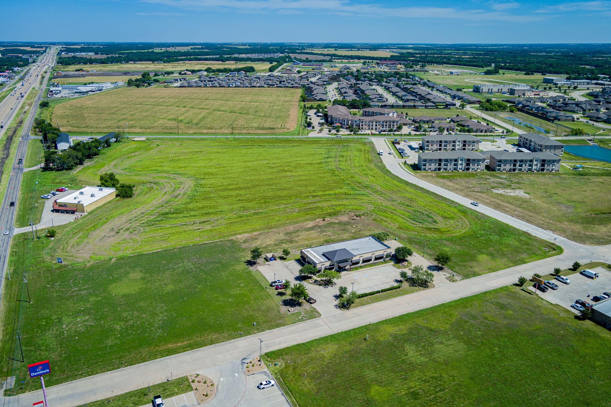 main property photo 24