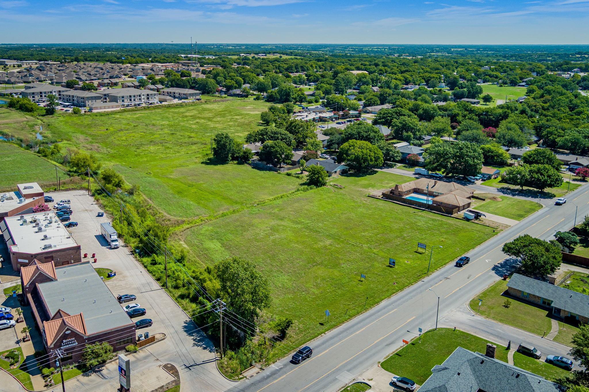 main property photo 3