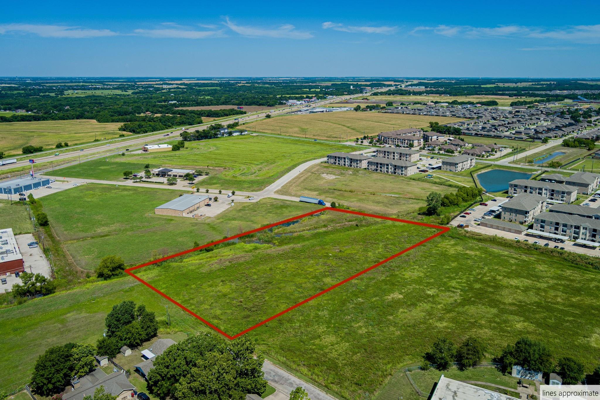 main property photo 8
