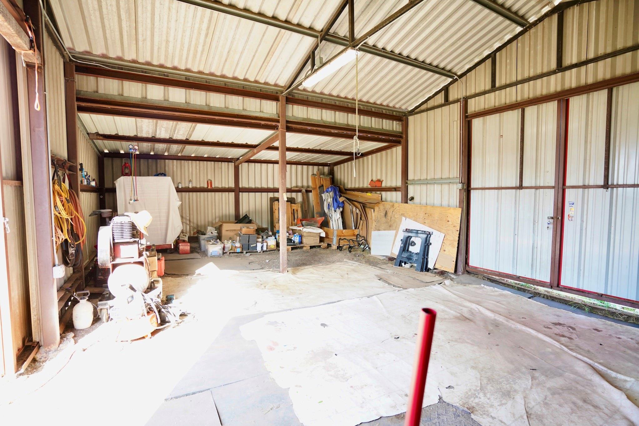 main property photo 31