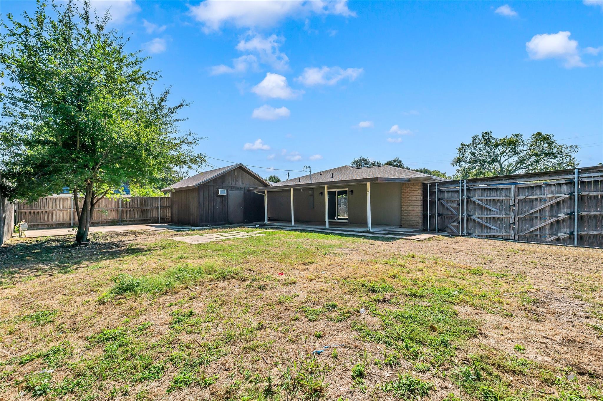 property viewer photo 24