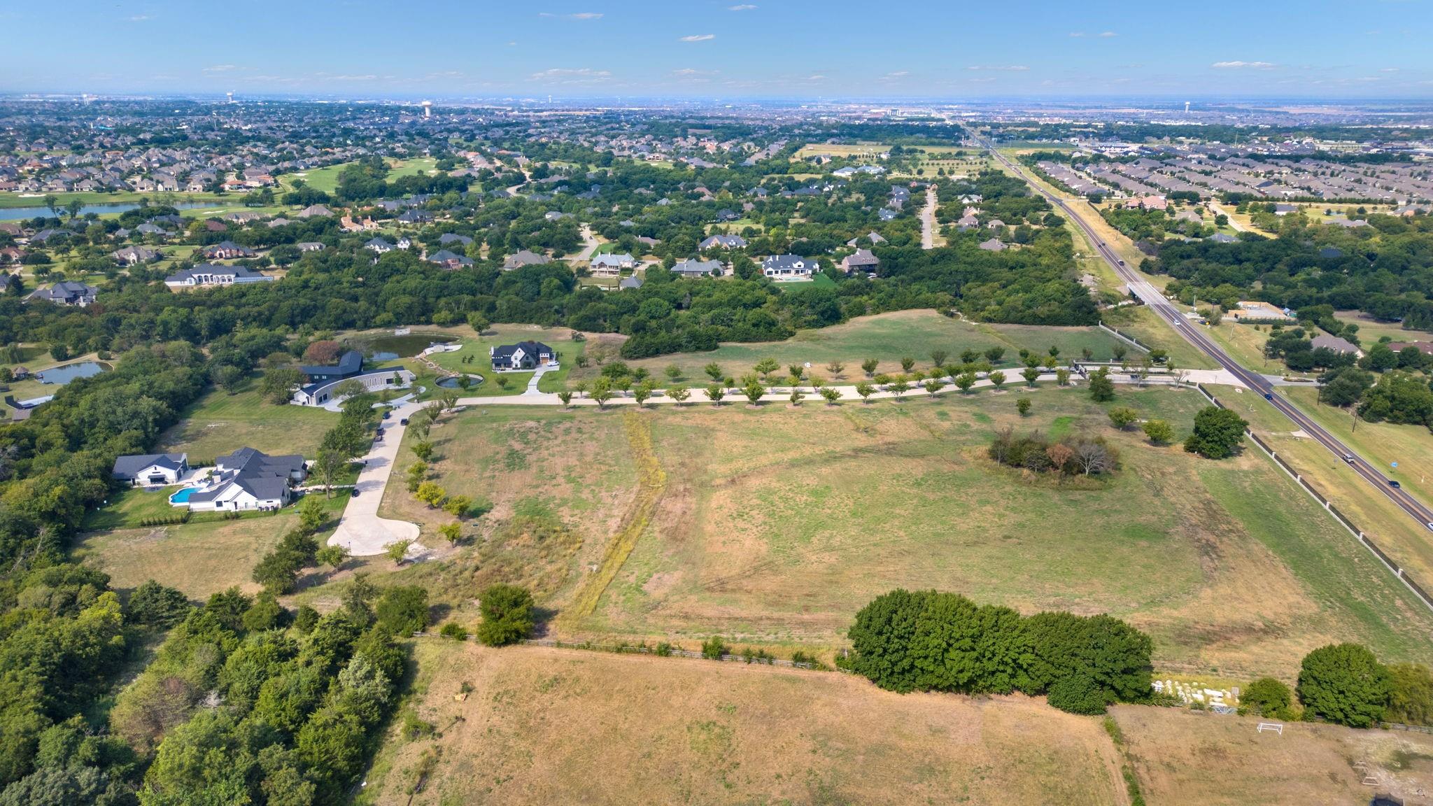 main property photo 9