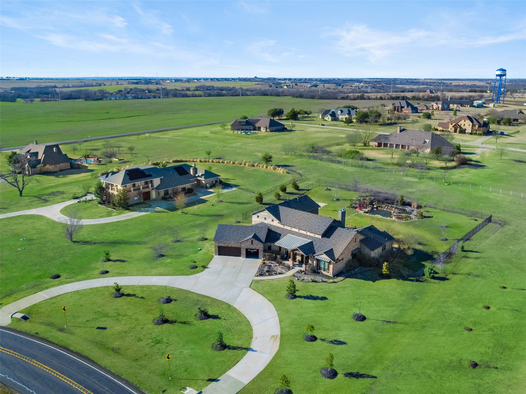 main property photo 2
