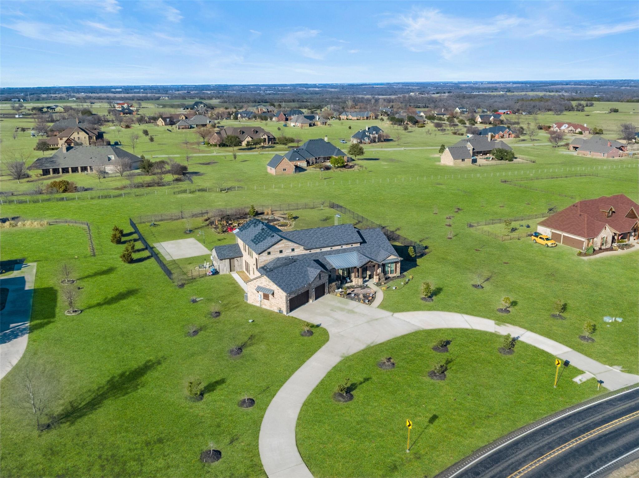 main property photo 38