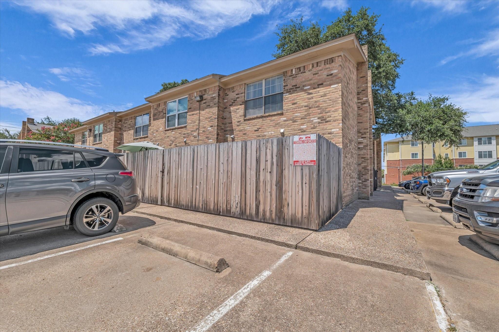 main property photo 15
