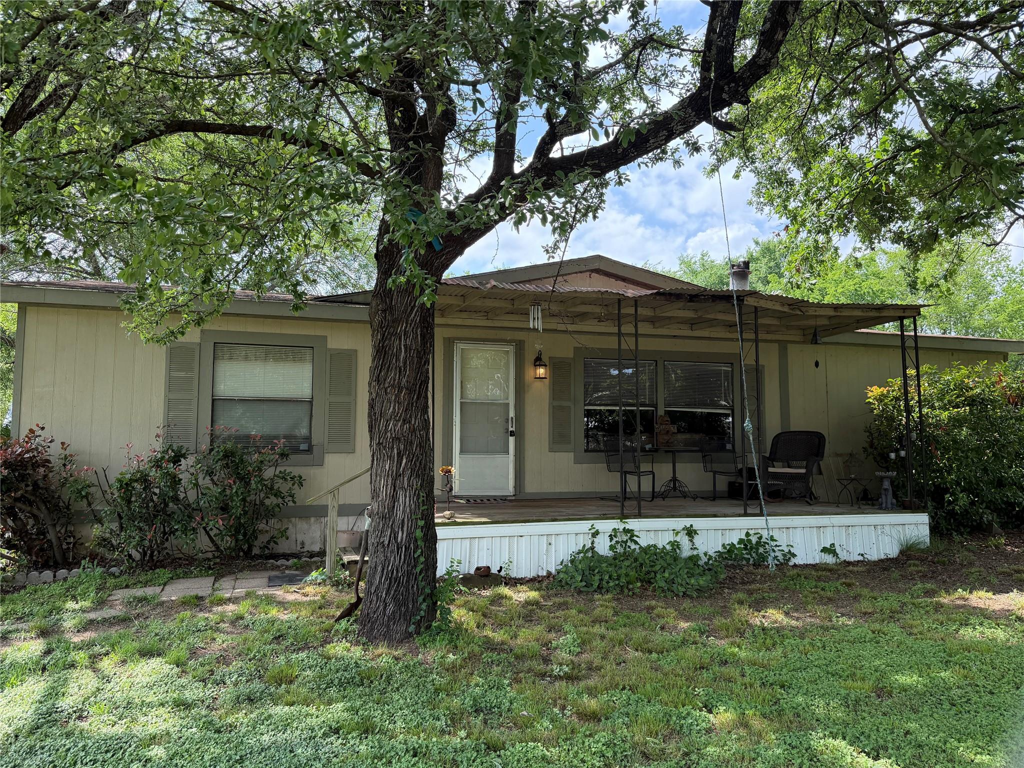 main property photo 29