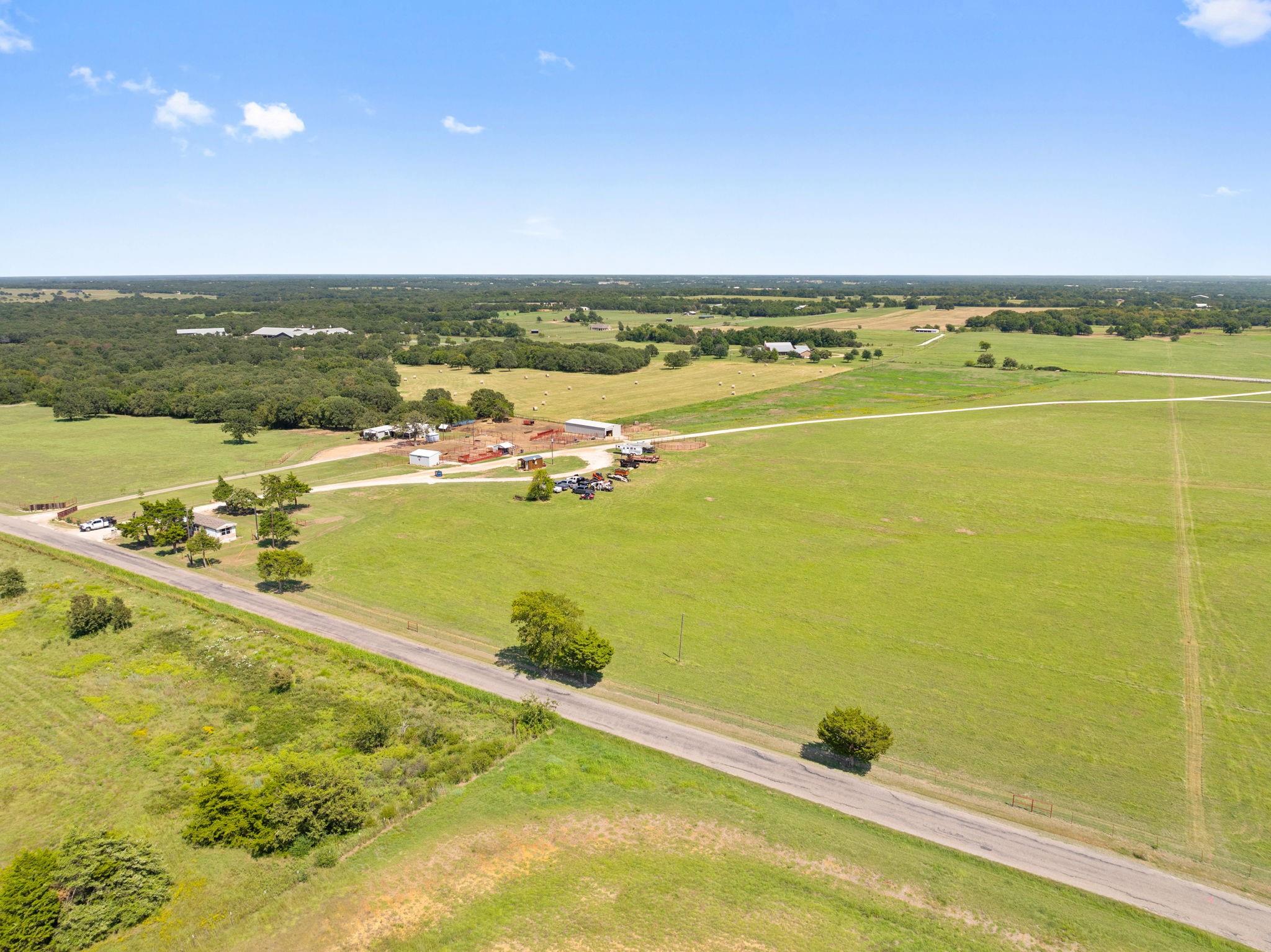 main property photo 32