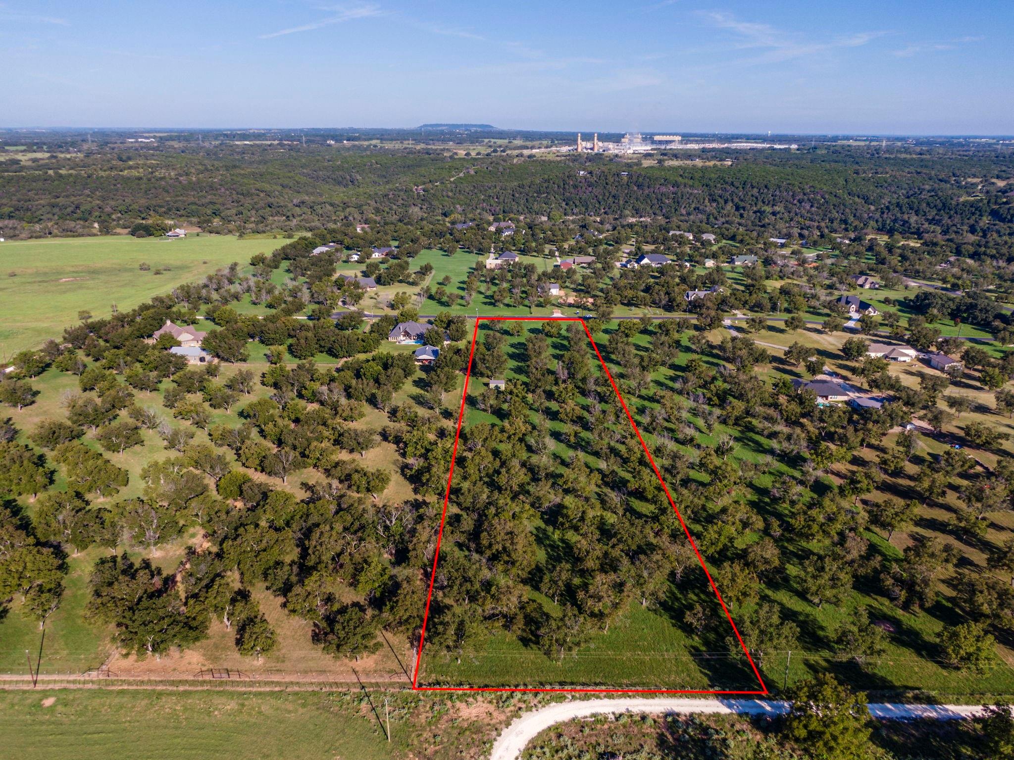 main property photo 10