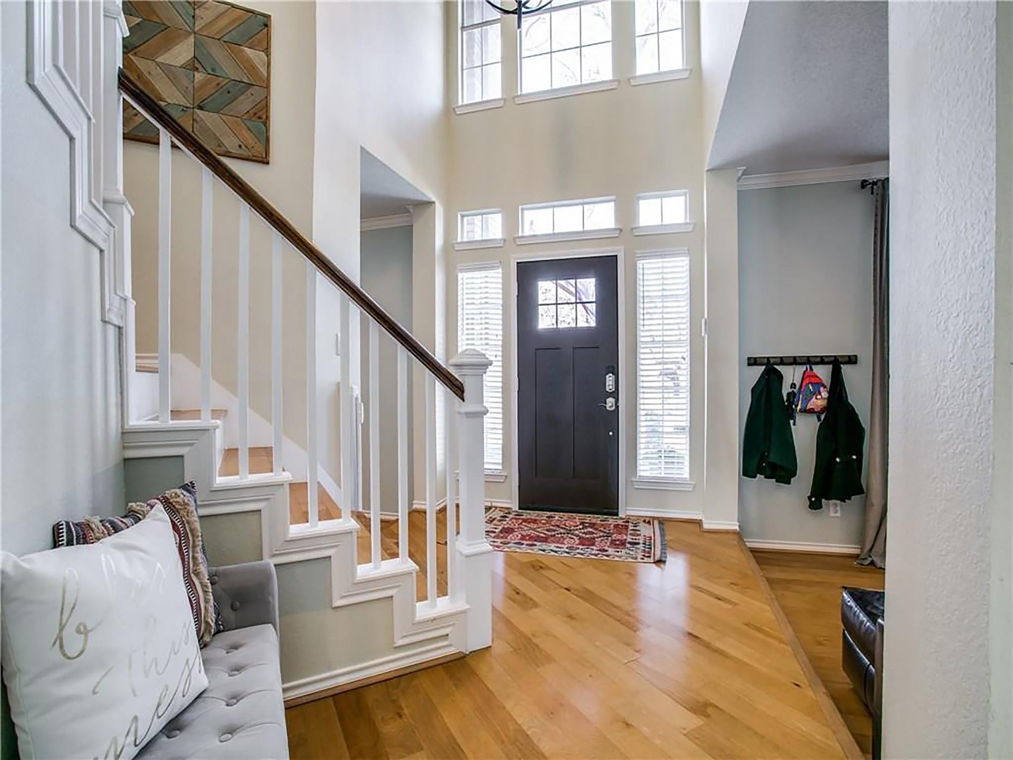 property viewer photo 2