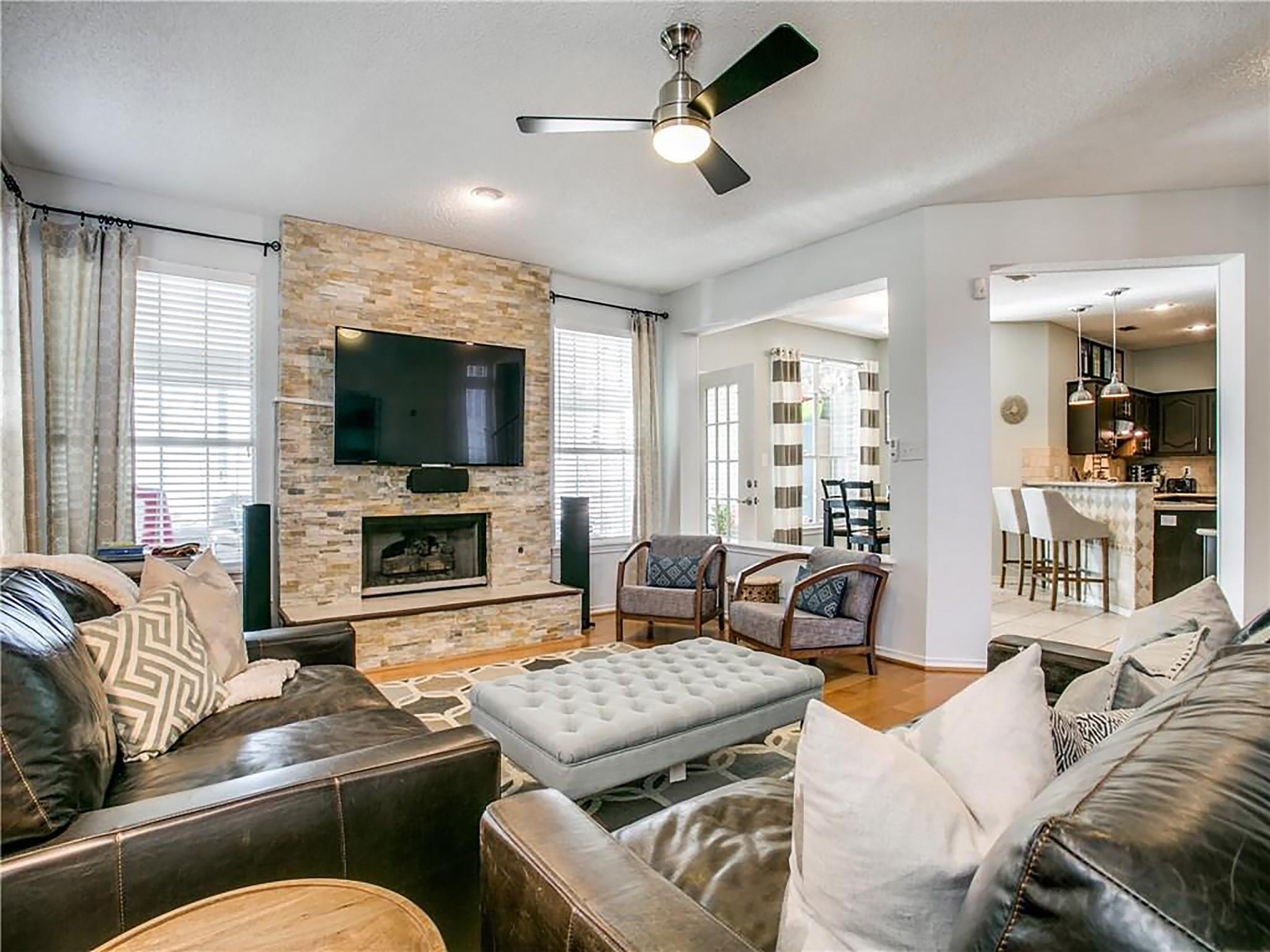 property viewer photo 9