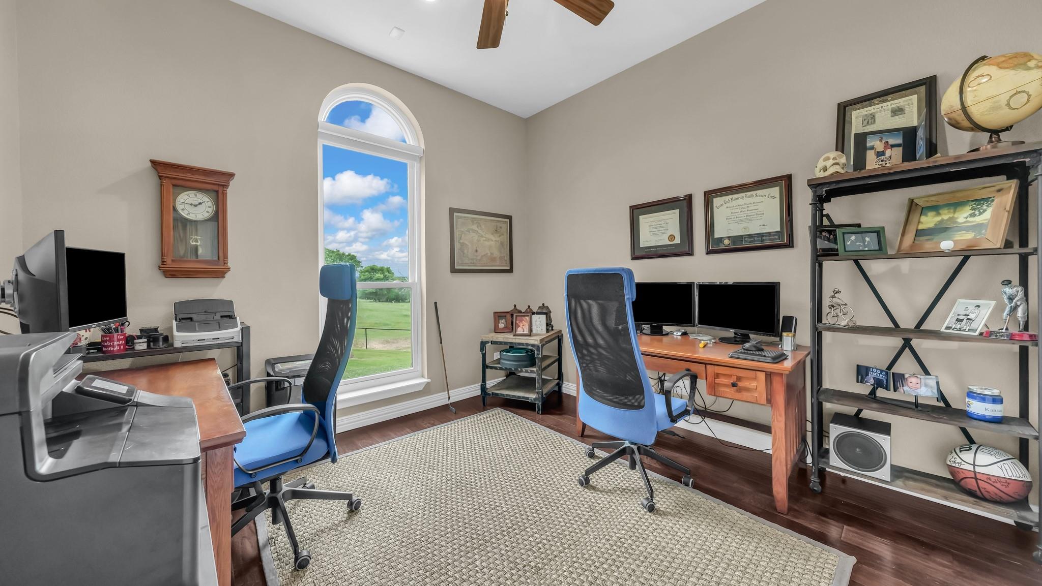 main property photo 26
