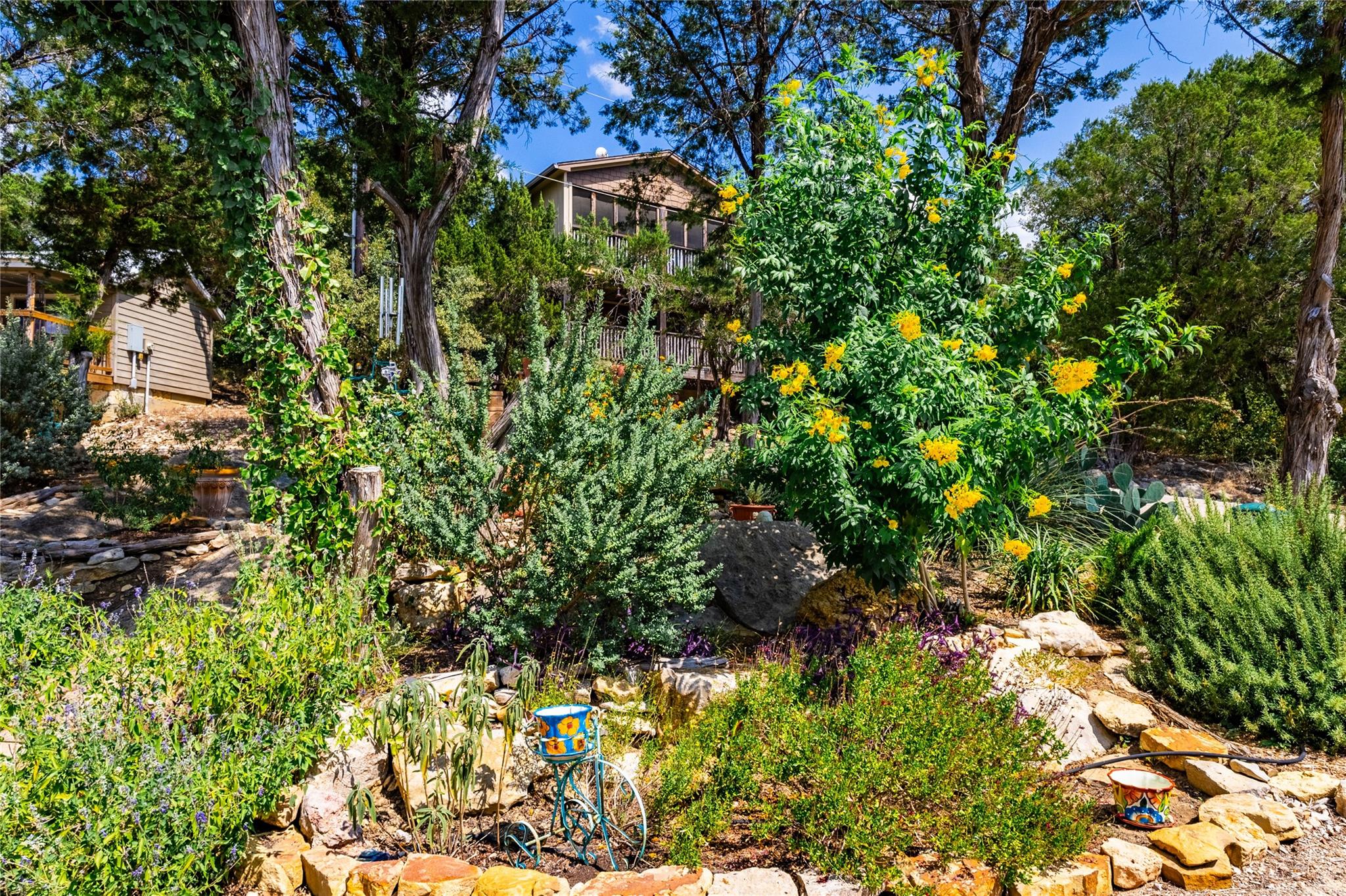 main property photo 29
