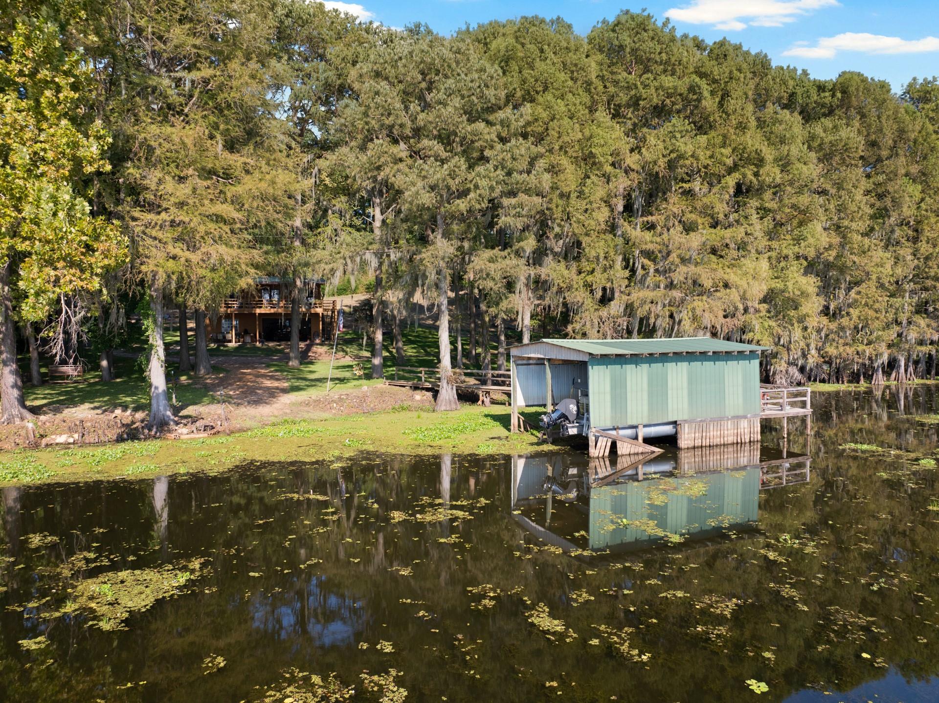 main property photo 34