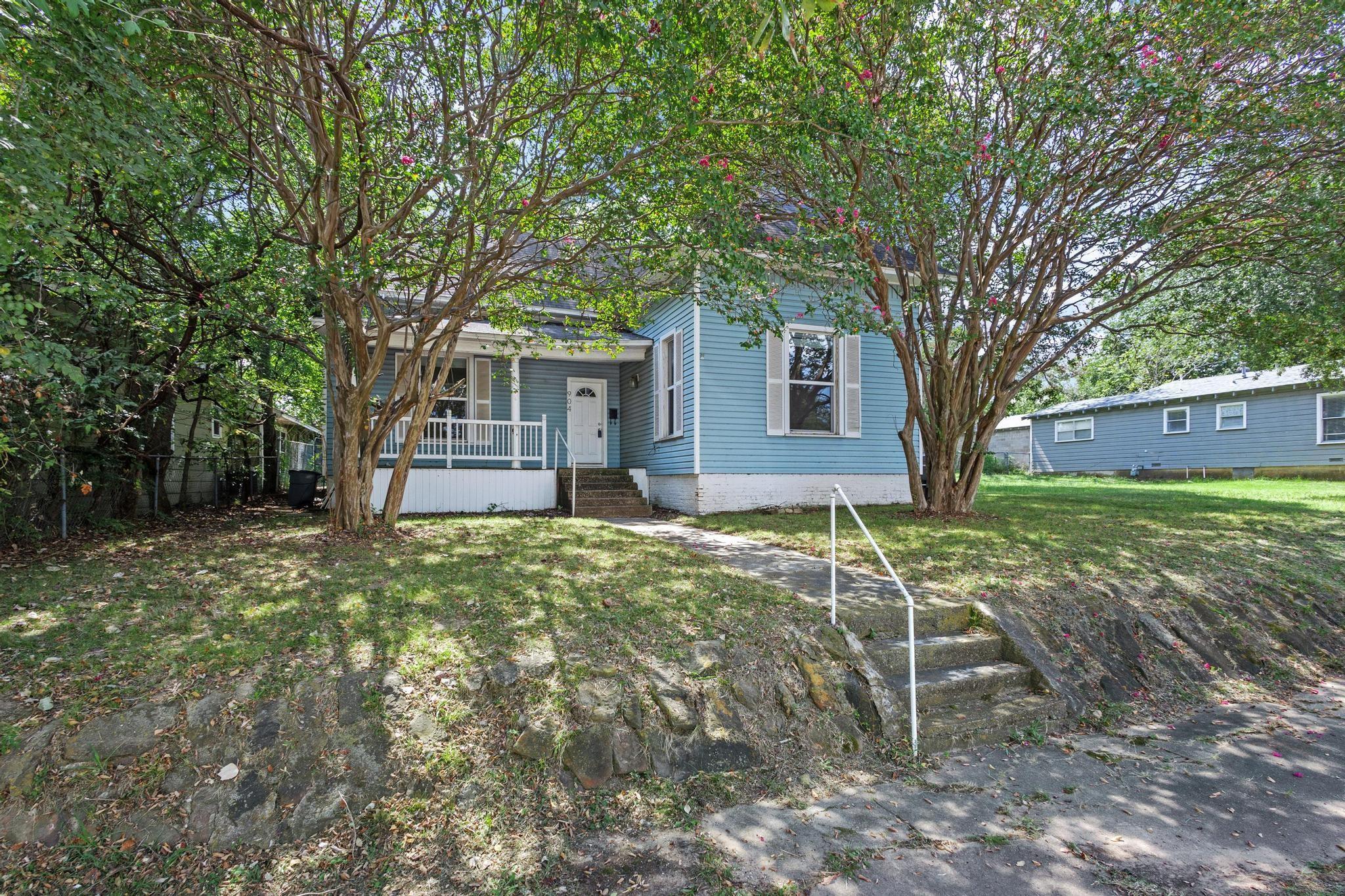 main property photo 4