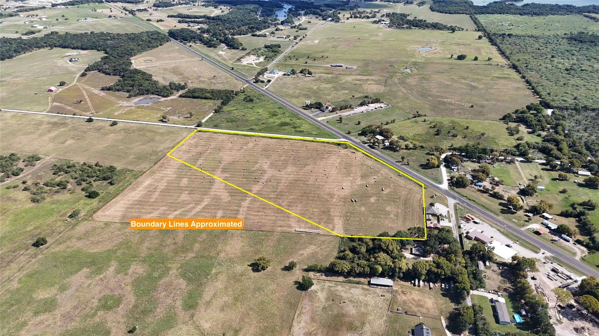 main property photo 30