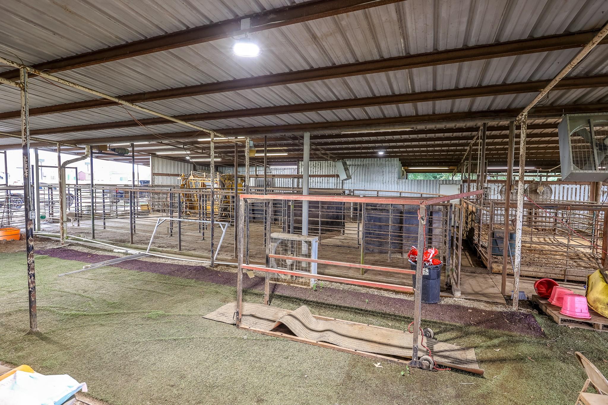main property photo 27