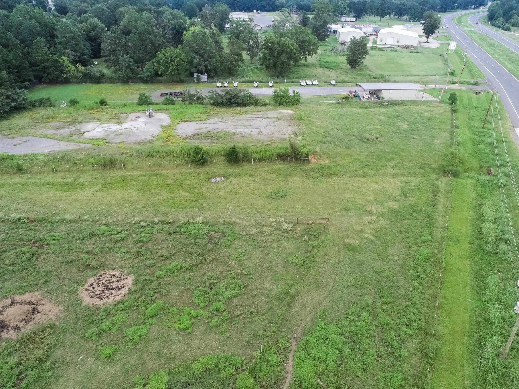 main property photo 38