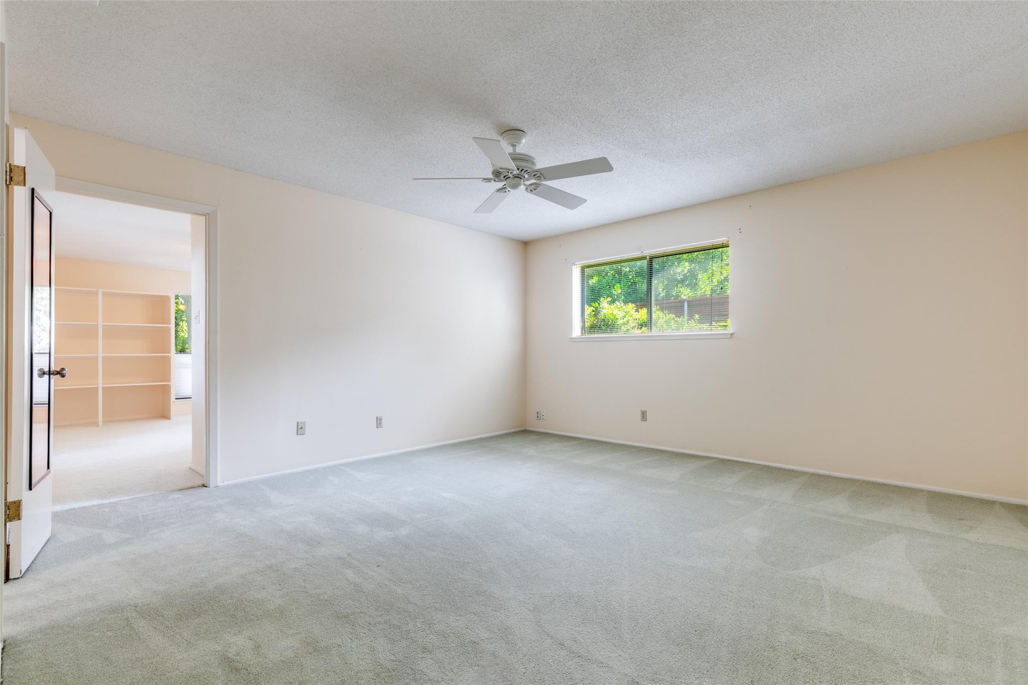 property viewer photo 15