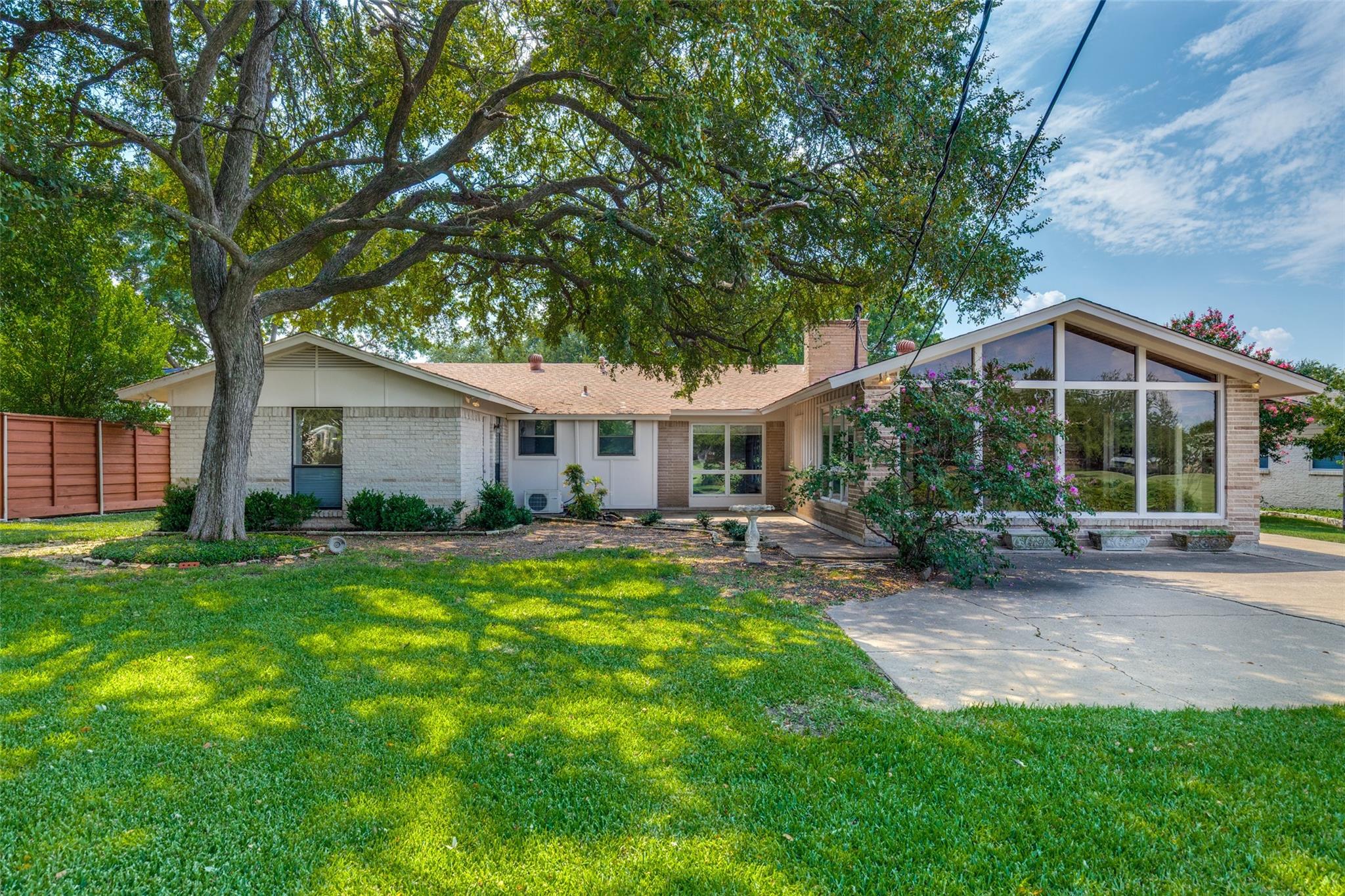 property viewer photo 23