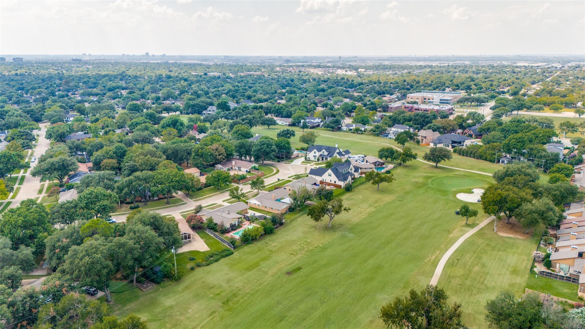 property viewer photo 26