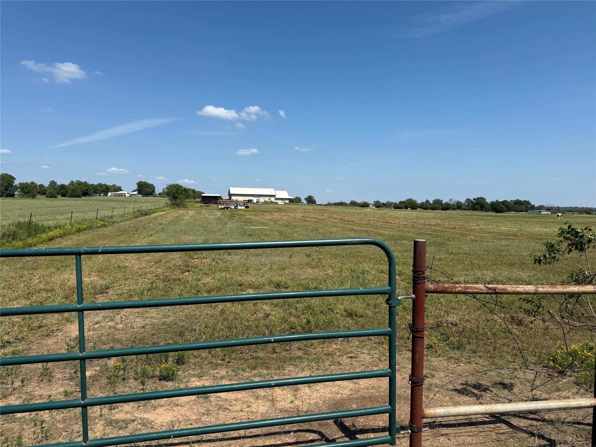 main property photo 38