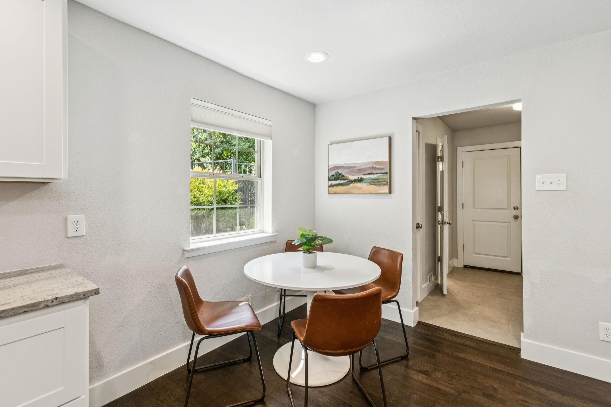 property viewer photo 15