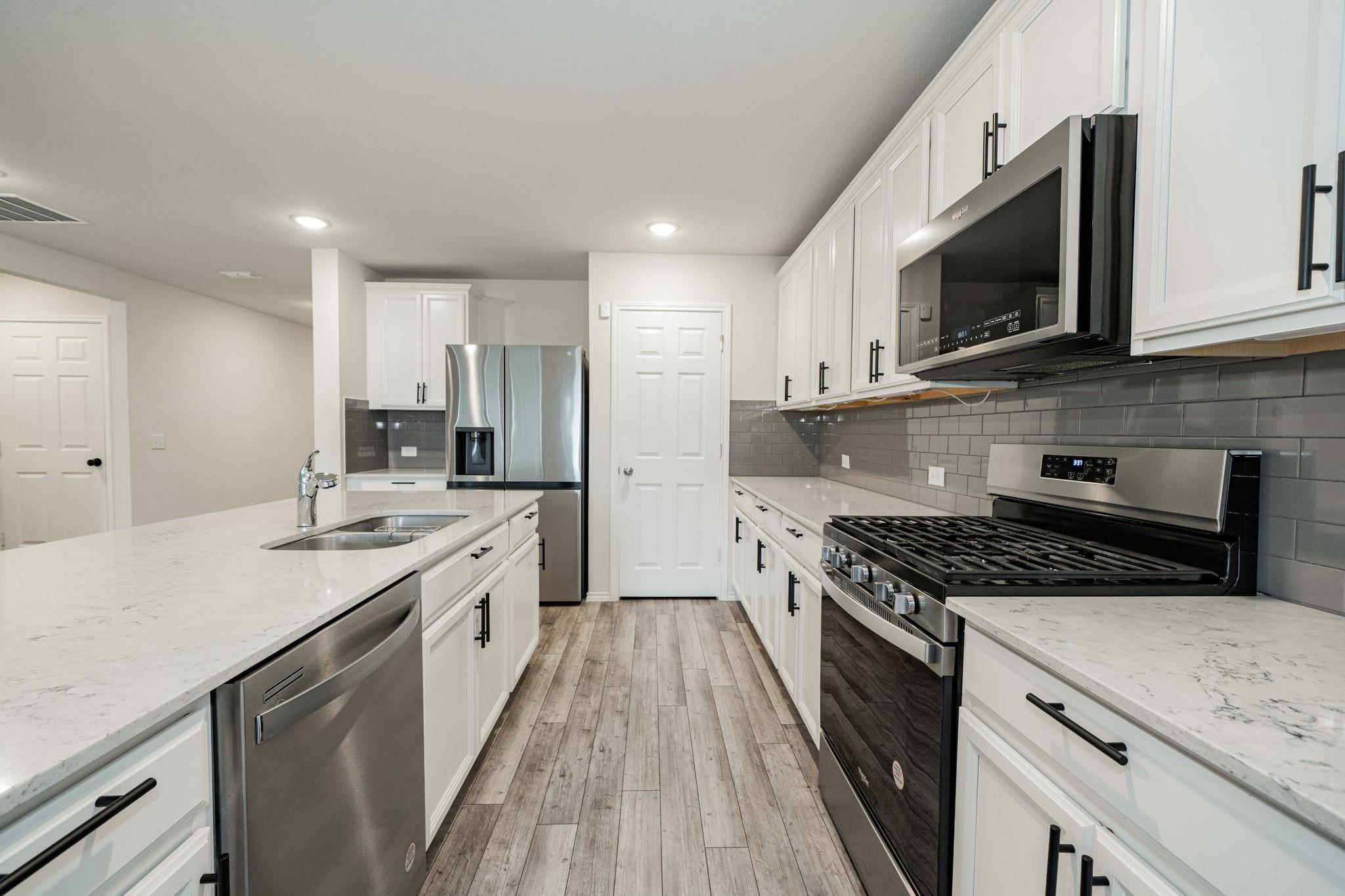 property viewer photo 11