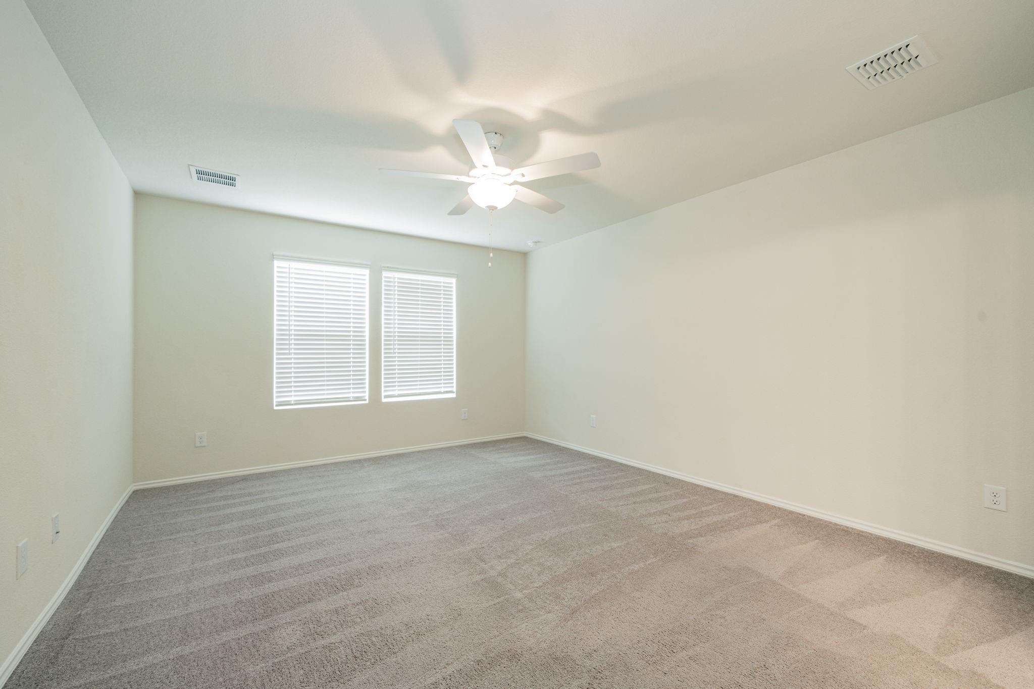 property viewer photo 18