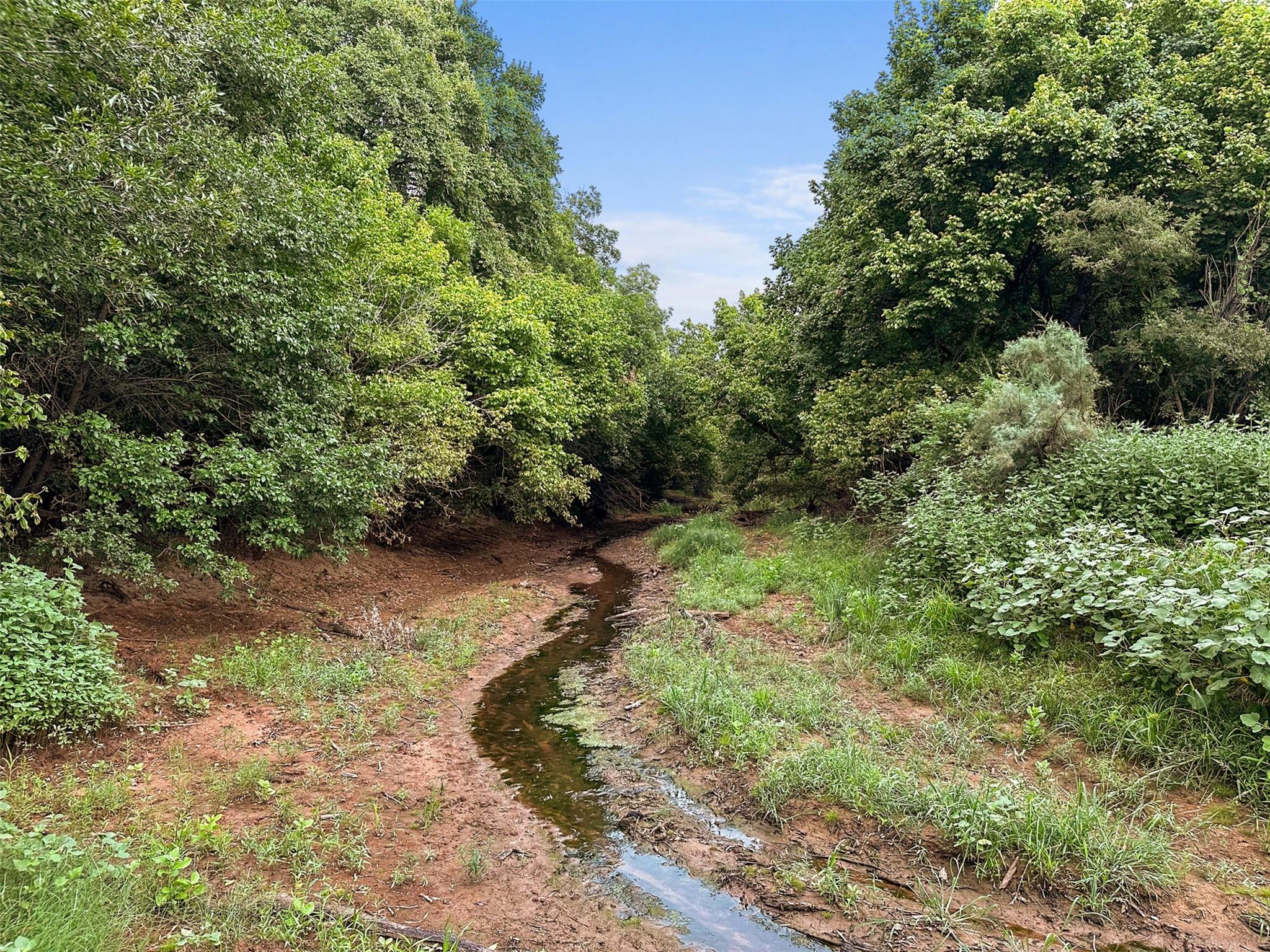 main property photo 20
