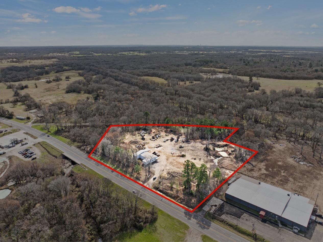 main property photo 24