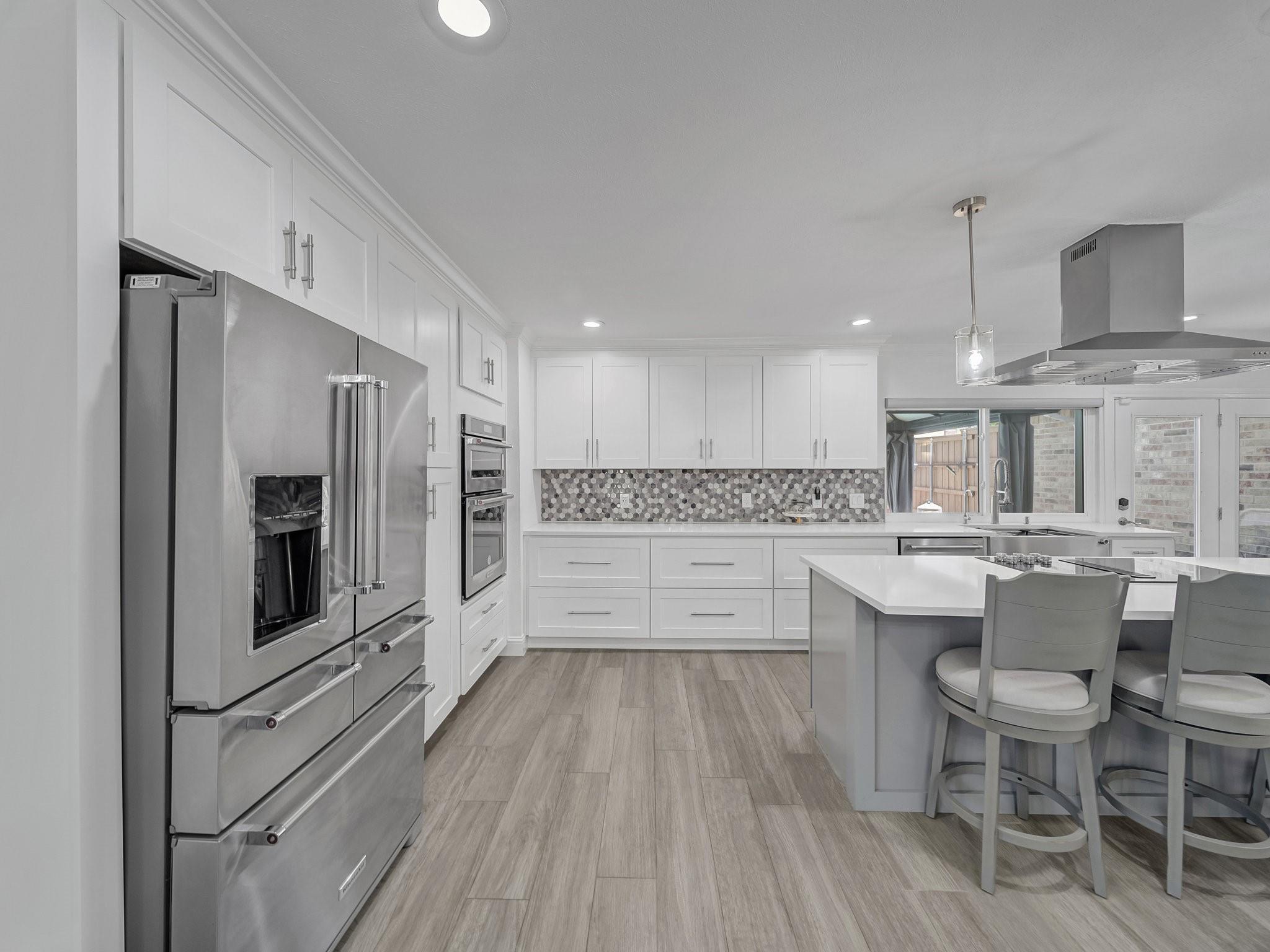 property viewer photo 12