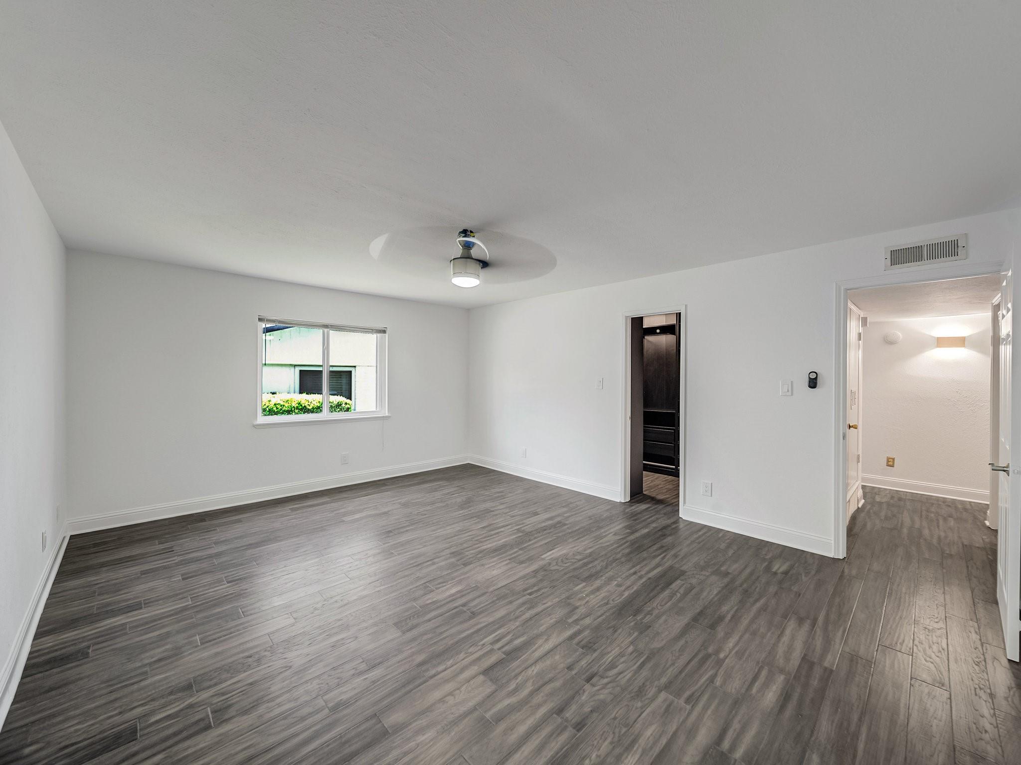 property viewer photo 17