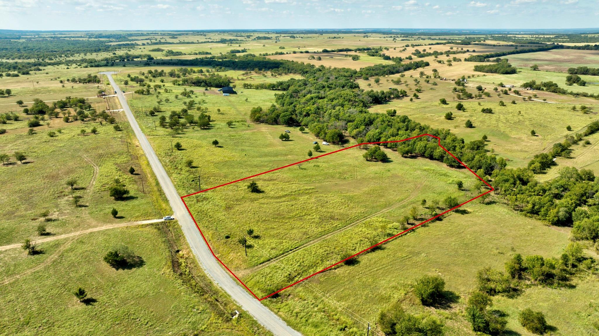 main property photo 11