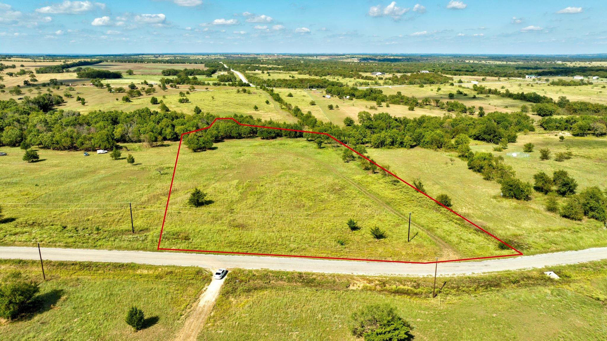 main property photo 14