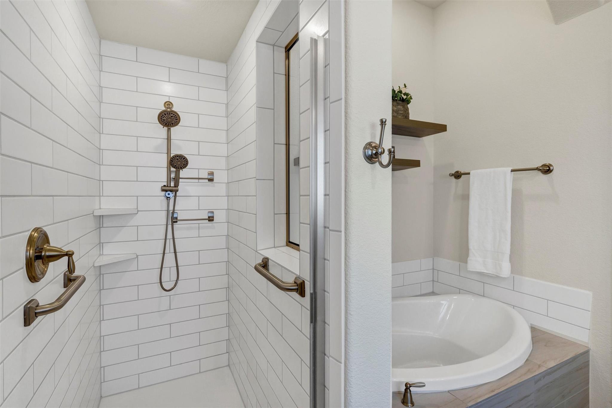 property viewer photo 4