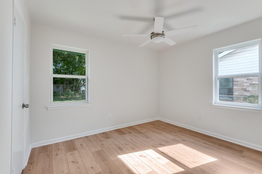 property viewer photo 12