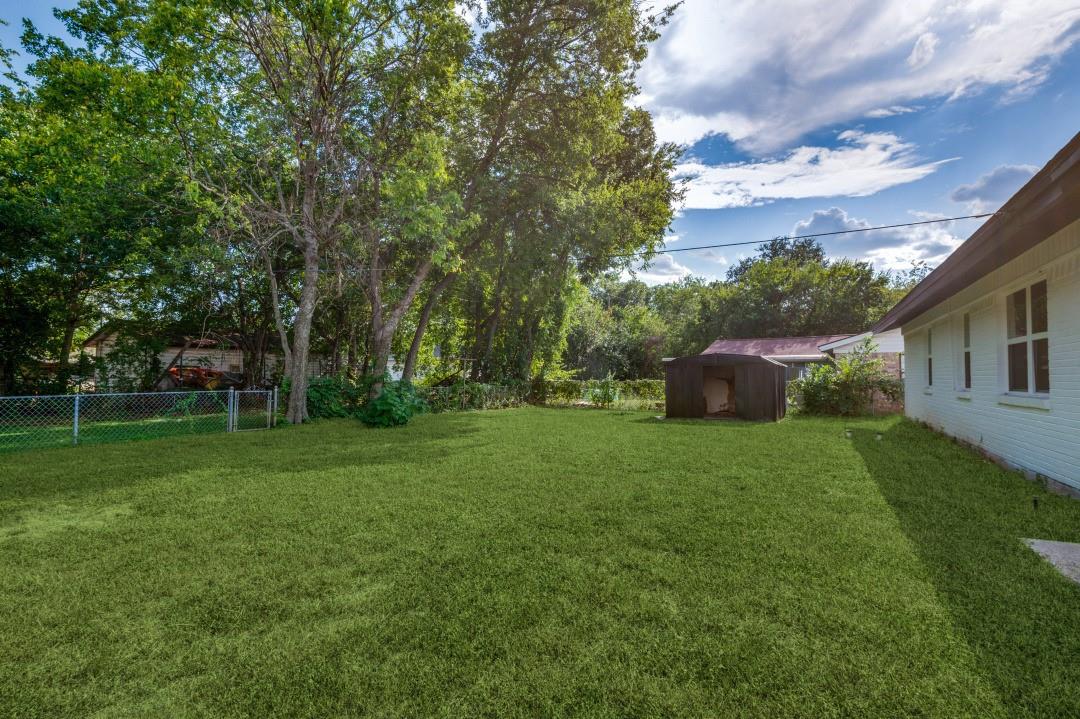 property viewer photo 18