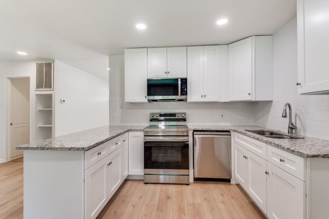 property viewer photo 7