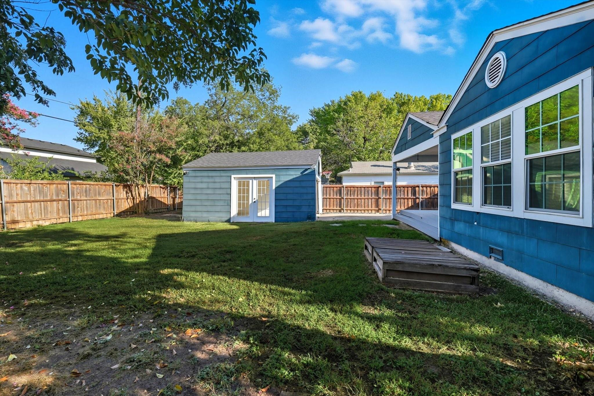 main property photo 34