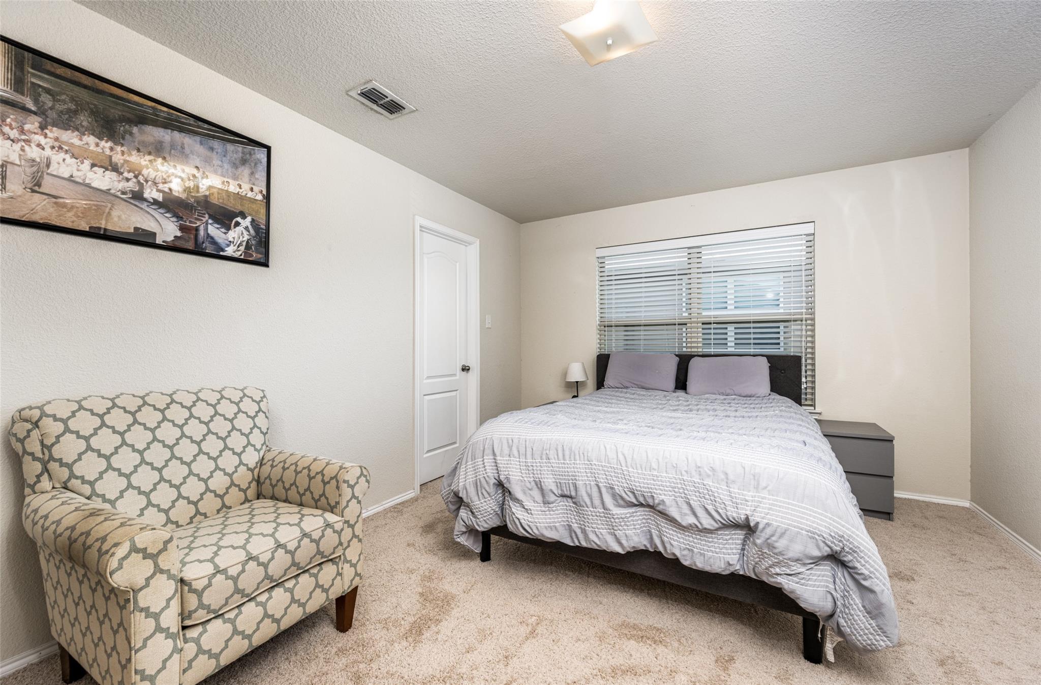 property viewer photo 12