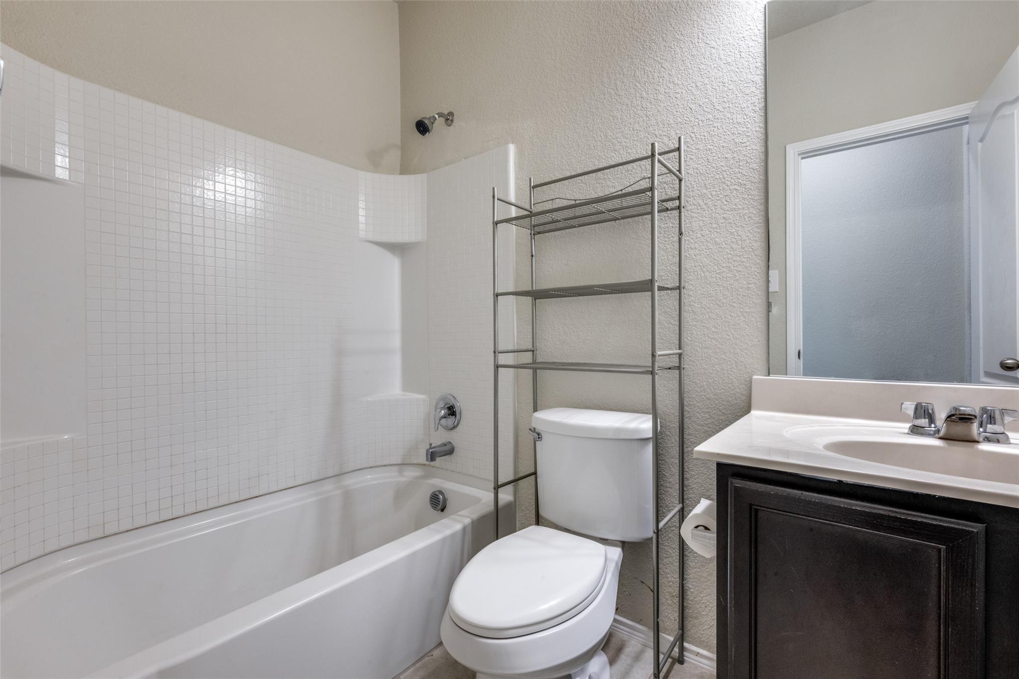 property viewer photo 18