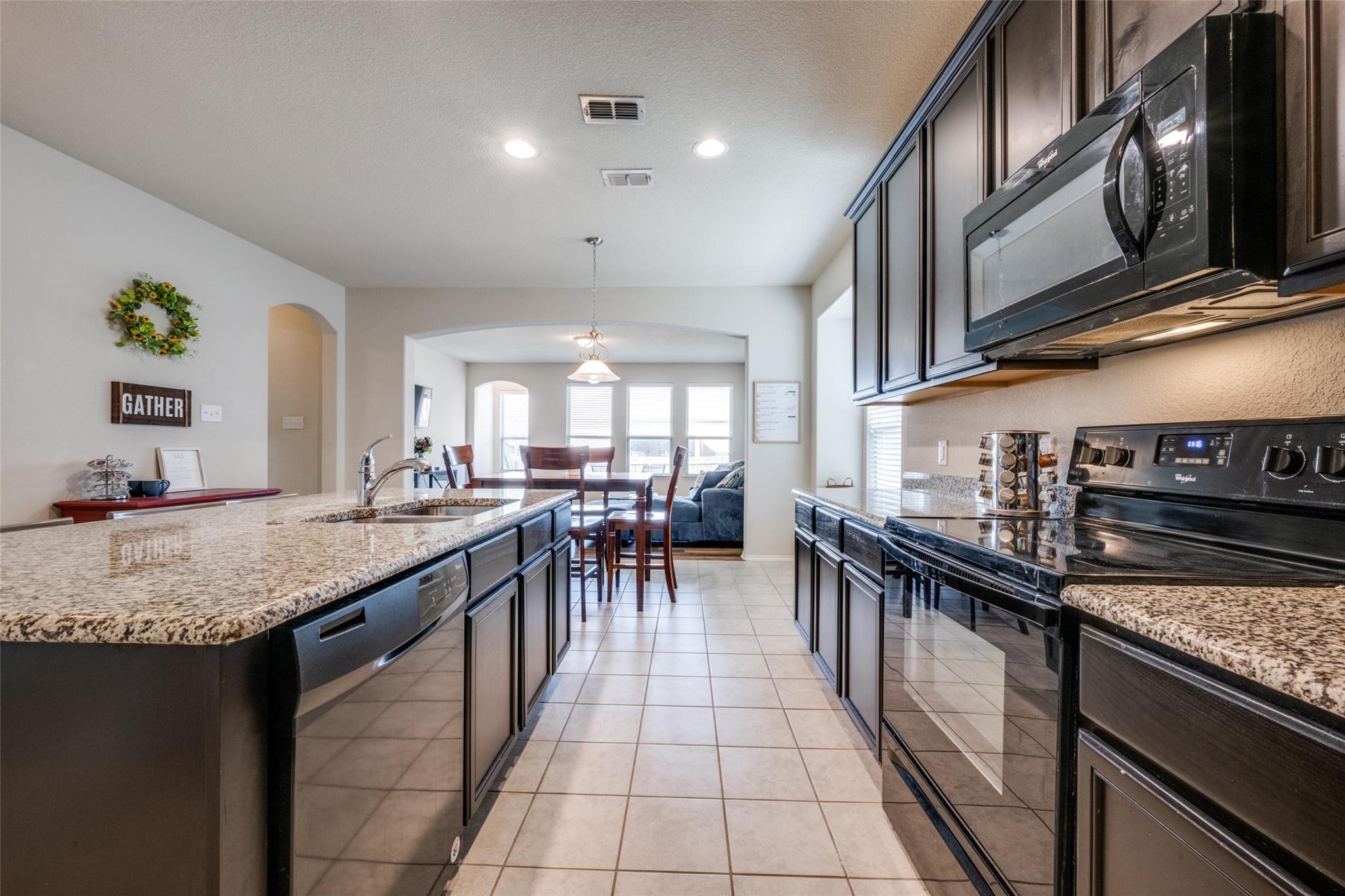 property viewer photo 6