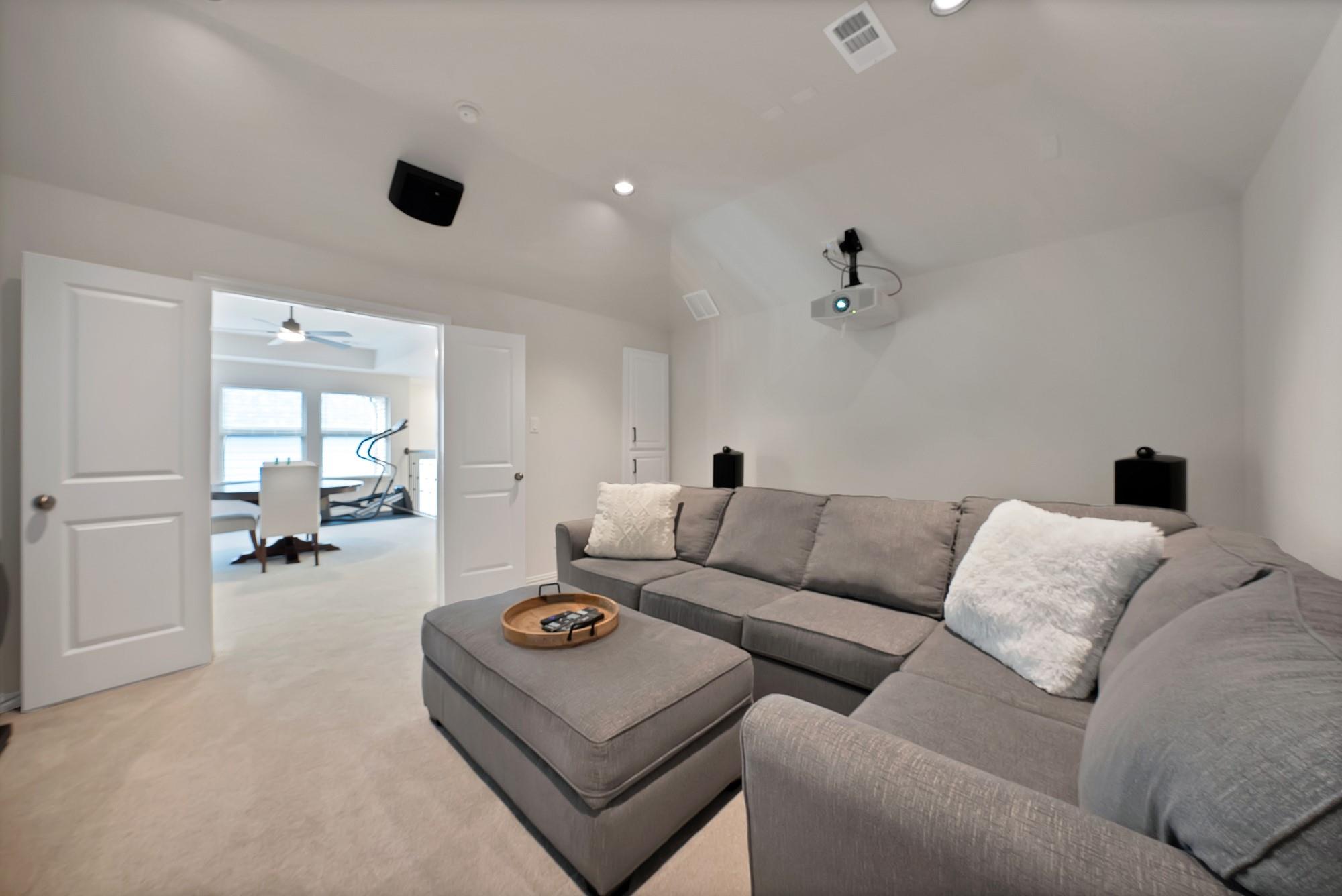 property viewer photo 23