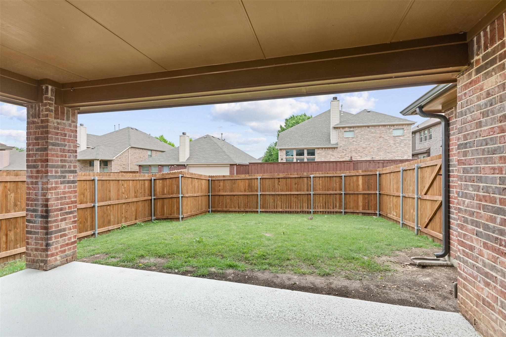 main property photo 35